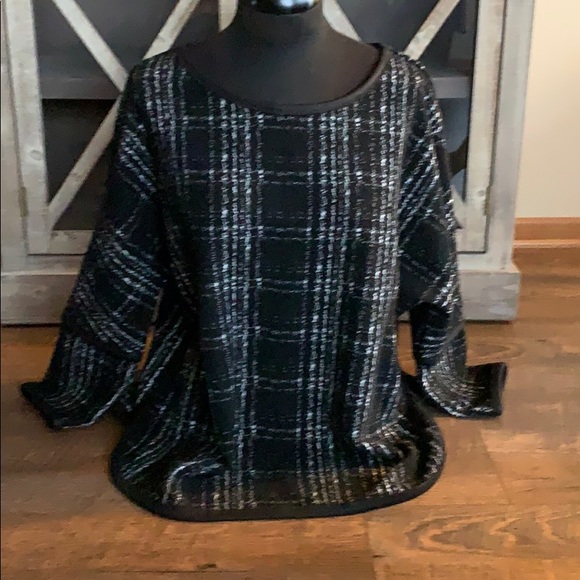 Max Studio Top w faux Leather trim  XL - Picture 1 of 6